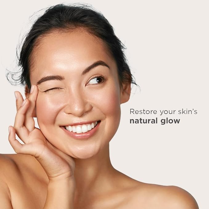 Hanskin Vitamin C Glow Serum with Ascorbic Acid, Toning, Illuminates for Glowing Skin [30ml]