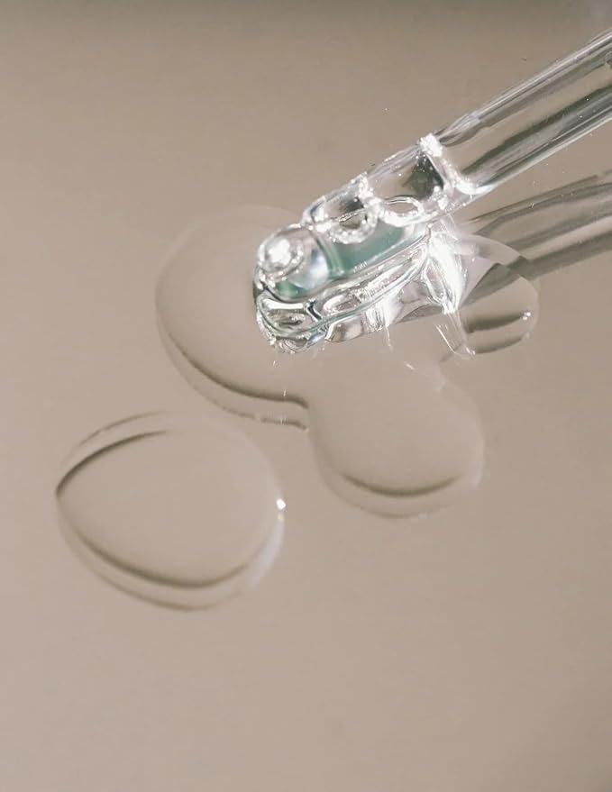 MARA - Natural Chlorella + Reishi Sea Vitamin C Serum | Plant-Based Skin Care | Skin Firming With Moringa + Squalane (1 oz | 30 ml)