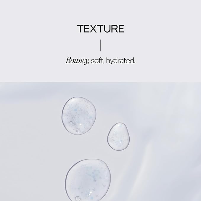 Meebak Cica & Hyaluronic Acid Serum with Vitamin C | Hydrating & Plumping Face Serum | Fine Lines & Dry Skin | Korean Skincare | Suitable for All Skin Types