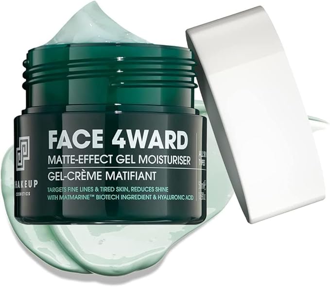 Mens Oil Control 4-Piece Skincare Set, for Oily & Acne Skin, including a Face Scrub, Skin-Clearing Toner, Light Moisturiser, plus a Wash Bag. Aka. SHAKEUP OIL CONTROL POWER PACK