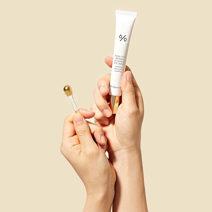 leegeehaam Dr.Ceuracle Royal Vita Propolis 33 Capsule Eye Cream with Applicator (20ml / 0.67 fl. oz.) - Soothing, Hydrating Eye Serum Cream, Dark Circle Relief
