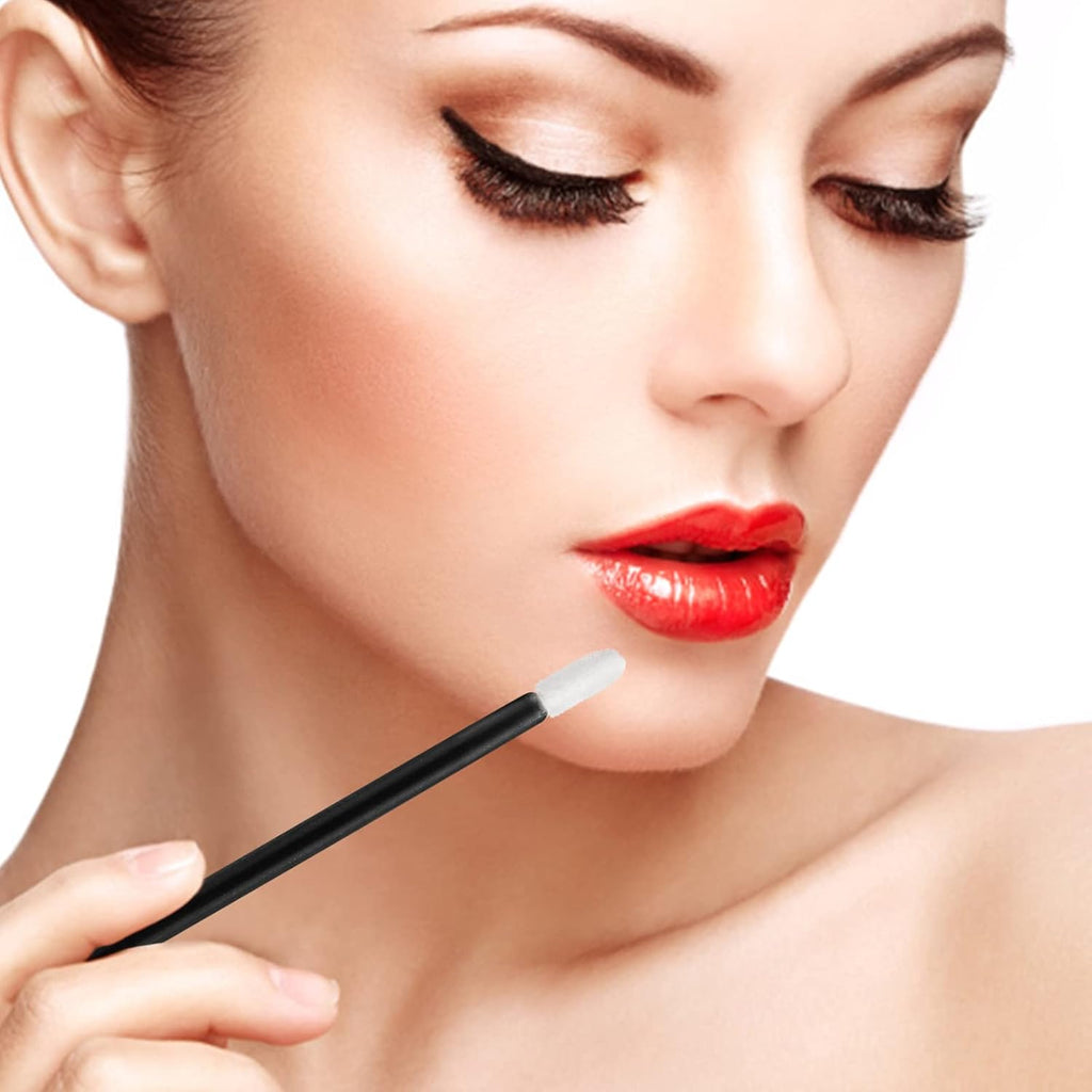 G2PLUS 200PCS Lip Gloss Applicators, Disposable Lip Brushes, Lipstick Gloss Wands Applicator Perfect Makeup Tool Kits (Black)