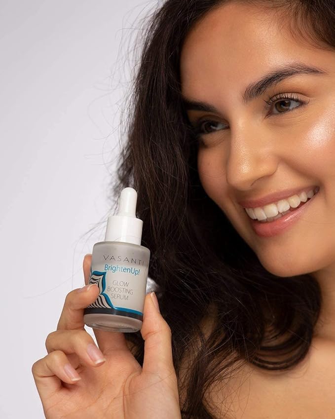 VASANTI Glow Boosting Serum (30mL) - Enriched with Vitamin C, Bearberry and Arbutin Infused Serum for Instant Glowing Skin