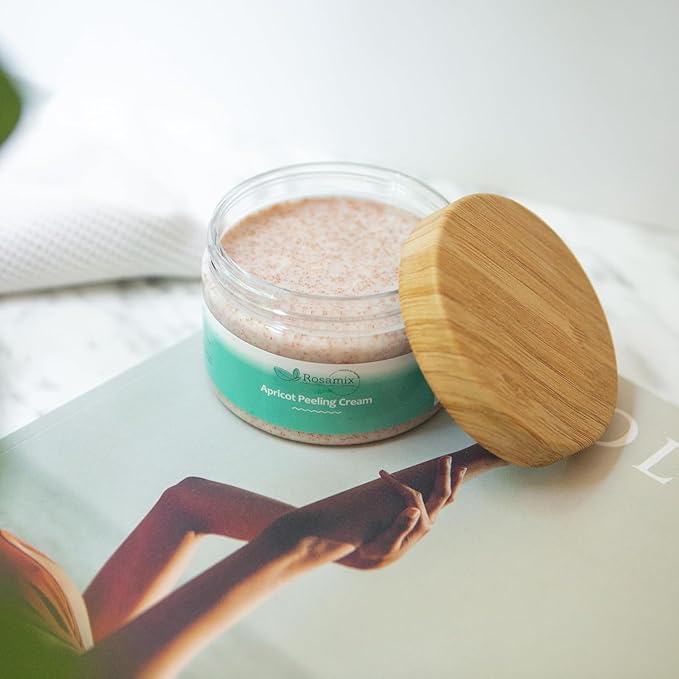 Deep Exfoliating Body Scrub Gentle - Apricot Face and Body Scrub Peeling - Body Polish Exfoliating Scrub Cream with shea butter and vitamins E and C