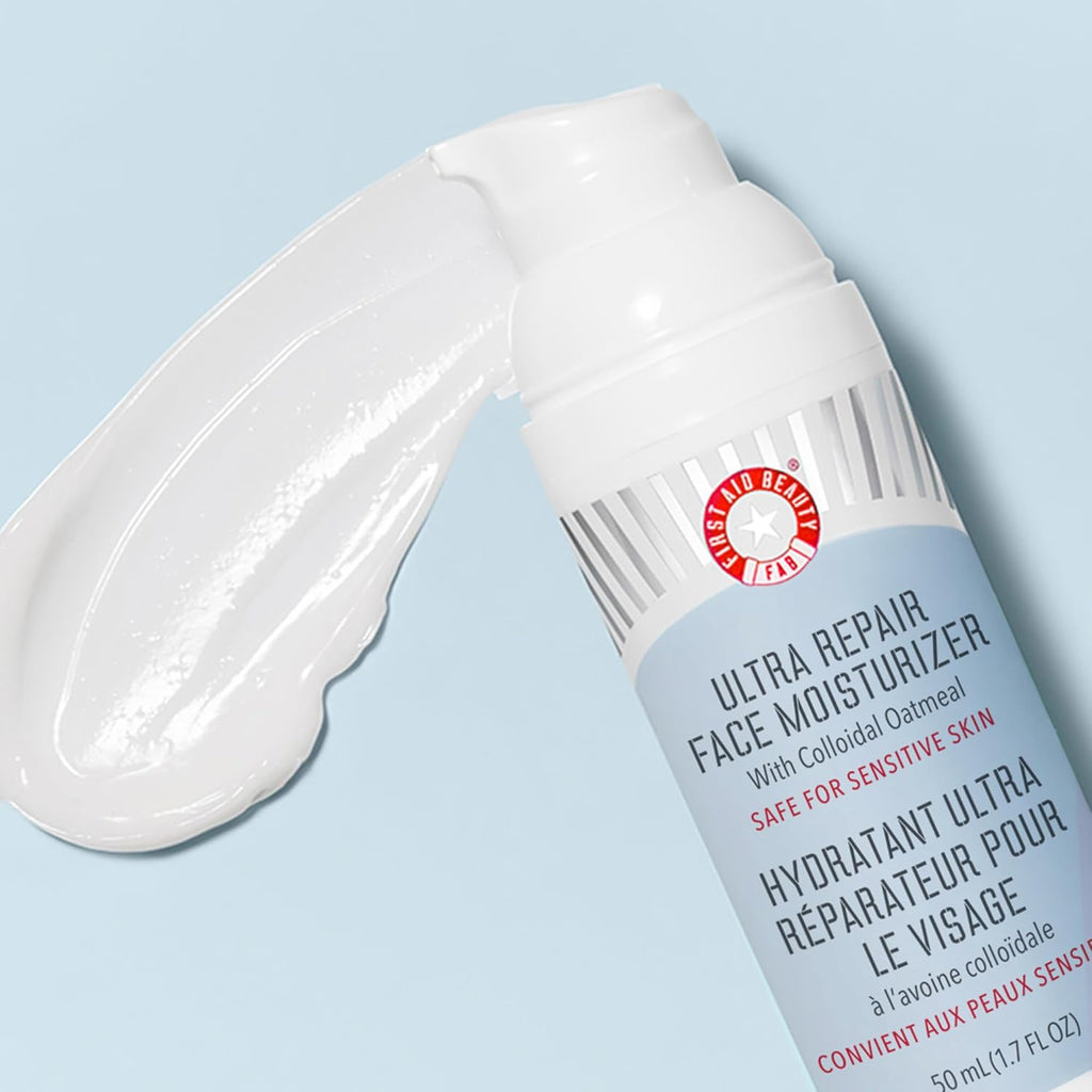 First Aid Beauty - Ultra Repair Face Moisturizer, Everyday Lightweight Non-Comedogenic Formula Helps Soften Skin with Ceramides & Shea Butter, Soothing Colloidal Oatmeal, 1.7 oz, 2 ct