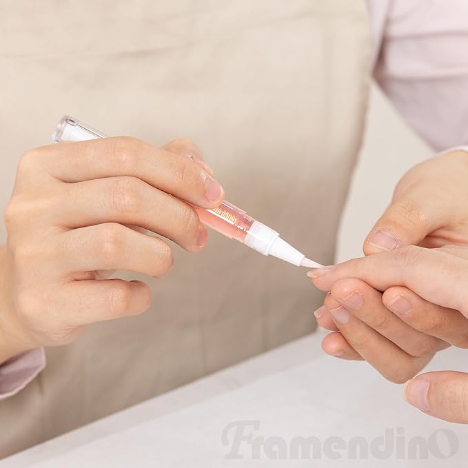 Framendino, 40 Pack 3 Ml Cuticle Oil Pen Empty Transparent Nail Twist Pens with Brush Tip 3 Stickers