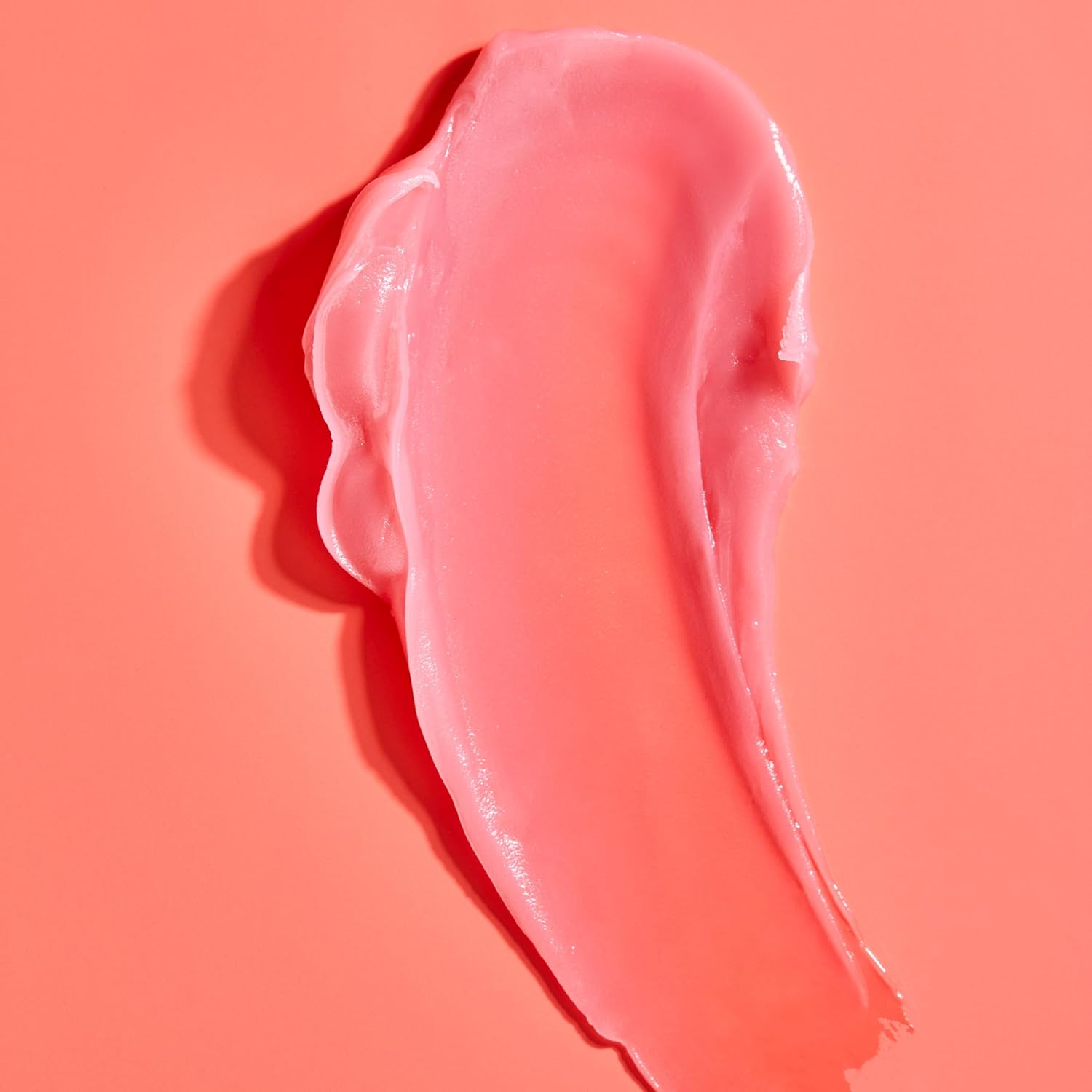 Tree Hut Strawberry Overnight Lip Mask | Leave on Overnight & Wake up to Soft, Hydrated Lips | Elevate your Self Care Routine | .6 oz.