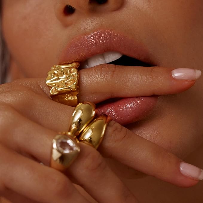 '+ Lux Unfiltered N°11 Smoothing Hydrating Lip Tint for Women - Tinted Lip Balm with Jojoba & Sunflower Oil - Lightweight, Moisturizing, Semi-Sheer Color - Vegan & Cruelty-Free - Paloma (Nude)