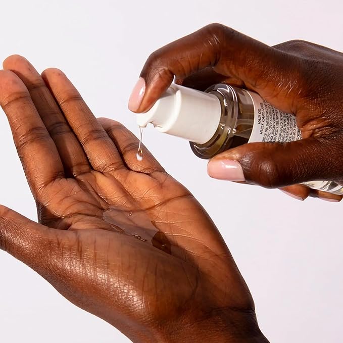 OUAI Hair Oil - Hair Heat Protectant Oil for Frizz Control - Adds Shine and Smooths Split Ends - Color Safe Formula - Paraben, Phthalate and Sulfate Free (1.5 fl oz)