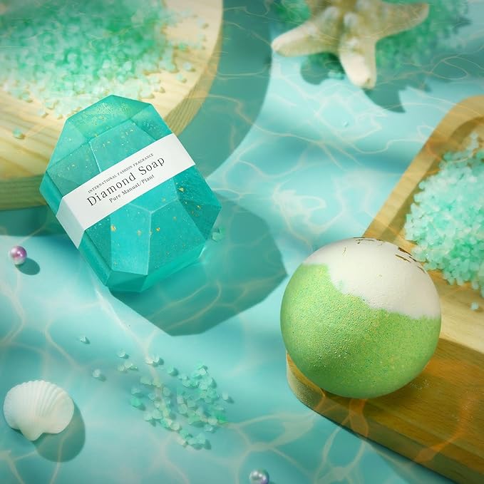 Happy Birthday Gifts for Women Mom Her Friend Sister Wife Grandma, Self Care Gifts Get Well Gifts Unique Relaxing Spa Gift Basket Set, Mothers Day Gifts for Mom Wife Grandma Daughter Friends Sister