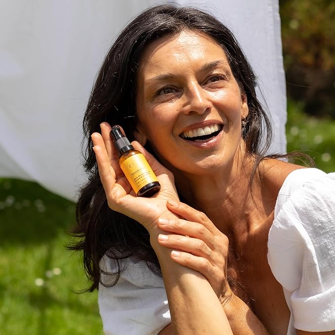 ManukaRx Vitamin C Serum and Daily Glow Brightening Cream Bundle