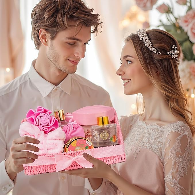 Mothers Day Gifts for Mom - 21-Piece Luxury Bath & Body Gift Basket for Women, Spa Kit for Her, Self Care Kit with Necklace, Diffuser & More | Perfect for Holiday, Christmas, Valentine's Day, Birthday